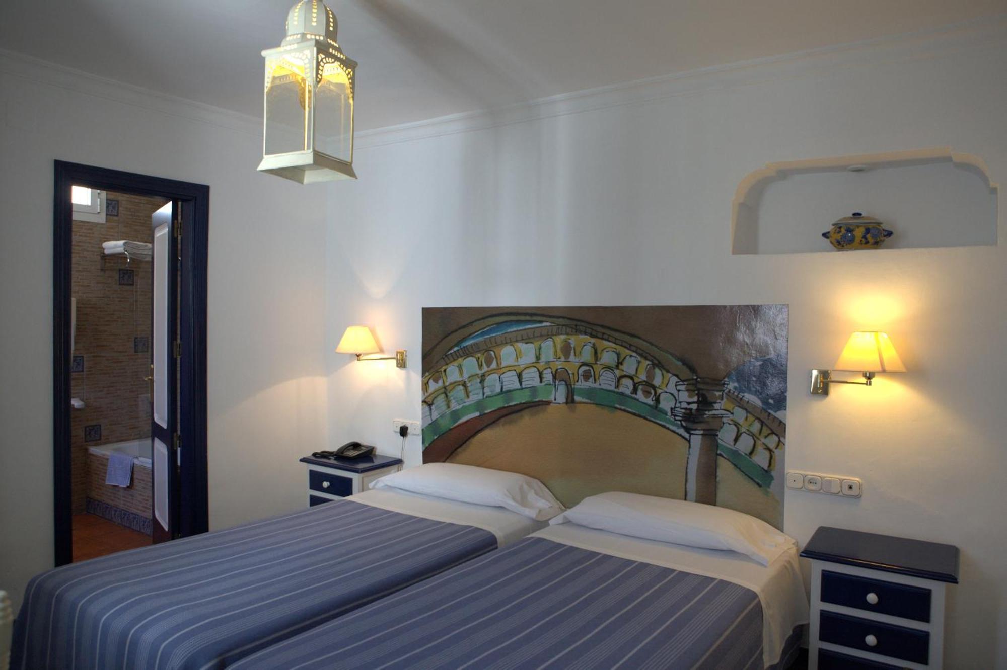 Ronda Hotel Polo Room photo